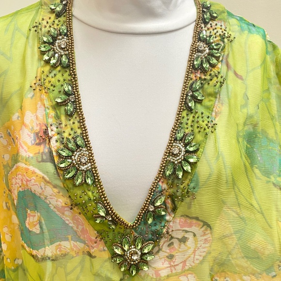 LUXURY RESORT WEAR BEADED V NECK CHIFFON PRINT BATWING TUNIC TOP SIZE M/L - Picture 2 of 8